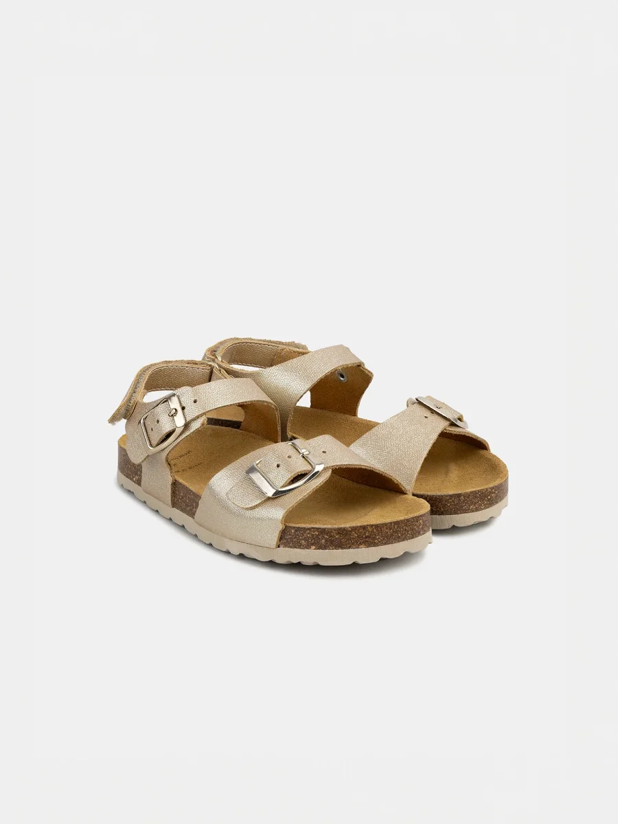 Sandalias de piel doradas para niña - Imagen 2